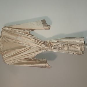 BRAND NEW, NEVER WORN Bride silk robe